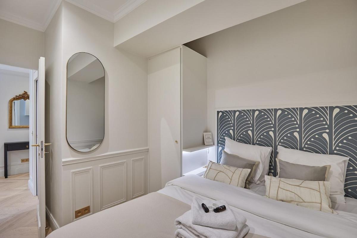 Apartment Eiffel Tower Invalides *